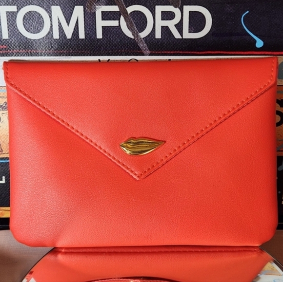 Louis Vuitton Lock & Key, Unbranded Chain & IPSY Envelope Pouch Bundle - Picture 5 of 14